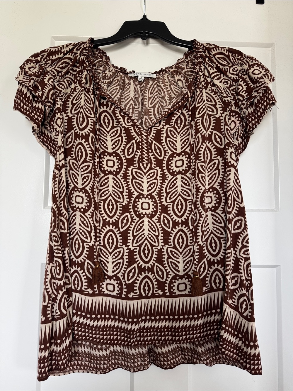 ROSE & OLIVE Brown and Cream Patterned Women's Top
